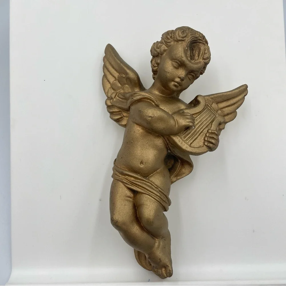 Vintage Chalk ware Gold Angel Wall Decor Set of 3. Some peeled paint. Head sunk.